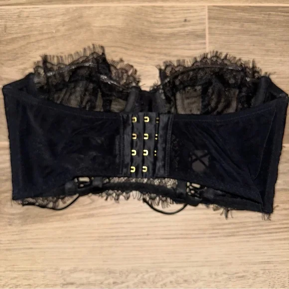 ASOS Faye Lace Bustier - Picture 4 of 5